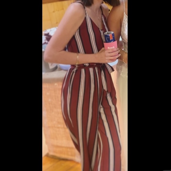 Jumpsuit✨ - Picture 2 of 2